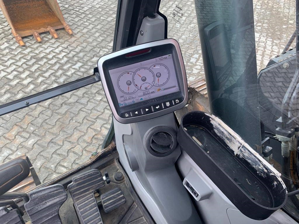 Ερπυστριοφόρος εκσκαφέας Doosan DX 235 LCR-5: φωτογραφία 11 Ερπυστριοφόρος εκσκαφέας Doosan DX 235 LCR-5: φωτογραφία 11
