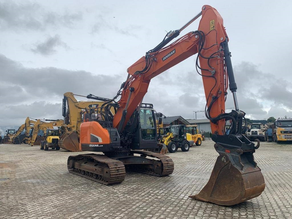Ερπυστριοφόρος εκσκαφέας Doosan DX 235 LCR-5: φωτογραφία 7 Ερπυστριοφόρος εκσκαφέας Doosan DX 235 LCR-5: φωτογραφία 7