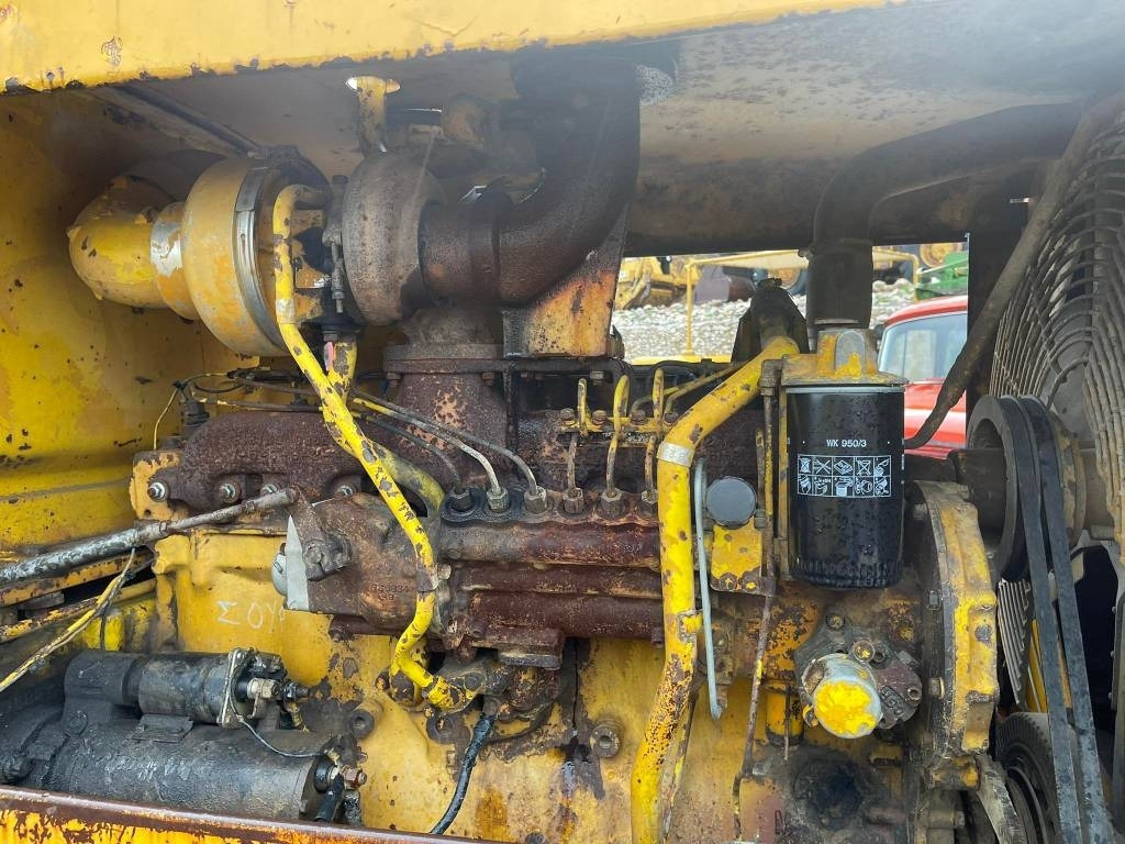 Γκρέιντερ CAT 14 E: φωτογραφία 11