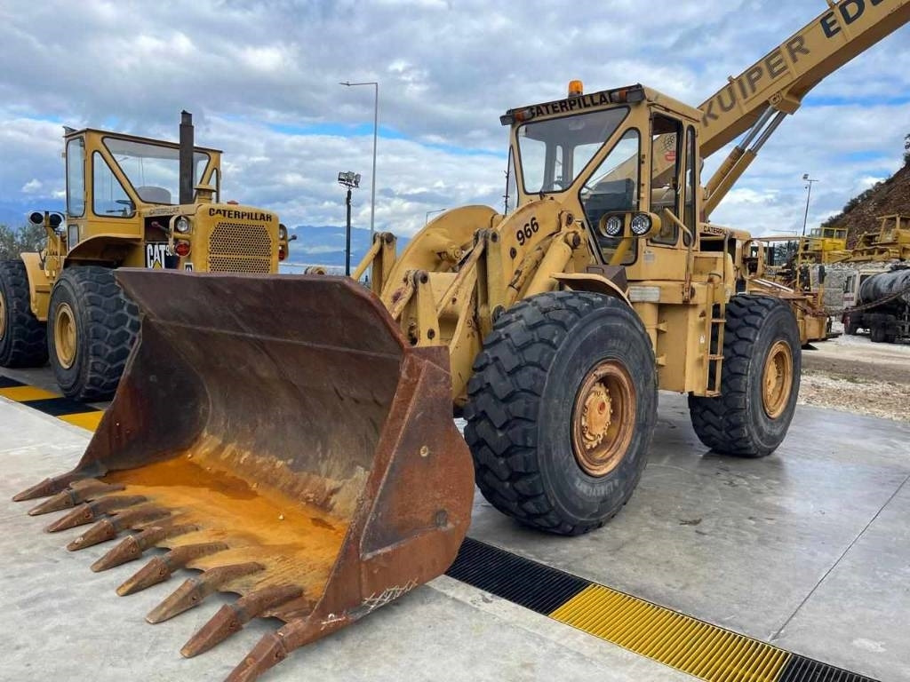 CAT 966 C - Ελαστιχοφόρος φορτωτής: φωτογραφία 2 CAT 966 C - Ελαστιχοφόρος φορτωτής: φωτογραφία 2