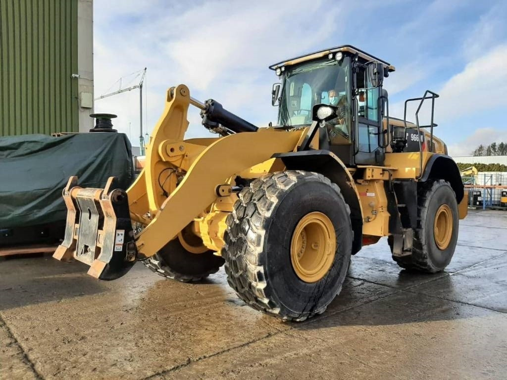 CAT 966MII - Ελαστιχοφόρος φορτωτής: φωτογραφία 1 CAT 966MII - Ελαστιχοφόρος φορτωτής: φωτογραφία 1
