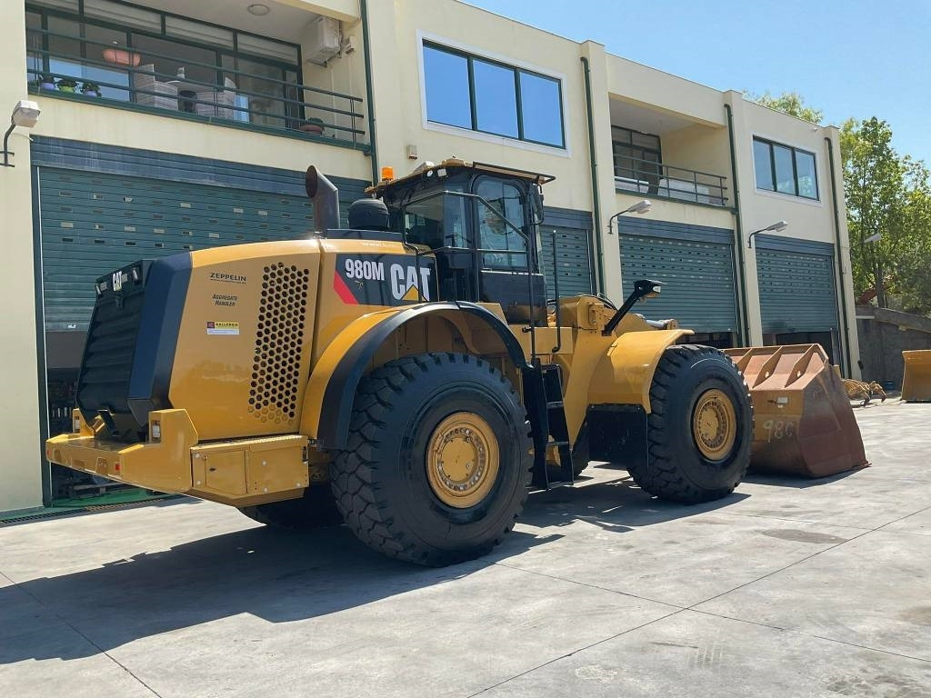 CAT 980M - Ελαστιχοφόρος φορτωτής: φωτογραφία 4 CAT 980M - Ελαστιχοφόρος φορτωτής: φωτογραφία 4