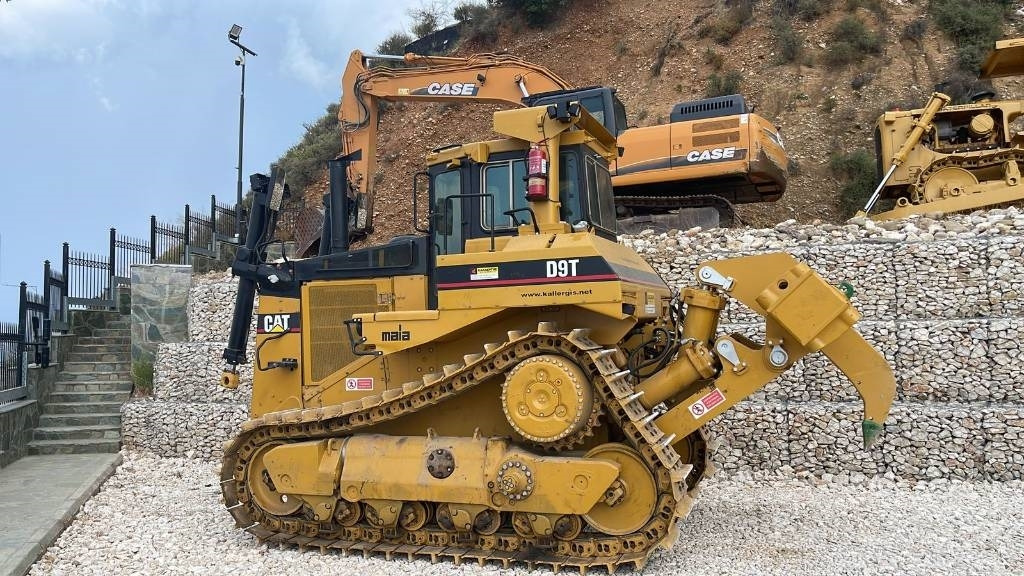 CAT D 9 N - Μπουλντόζα: φωτογραφία 2 CAT D 9 N - Μπουλντόζα: φωτογραφία 2
