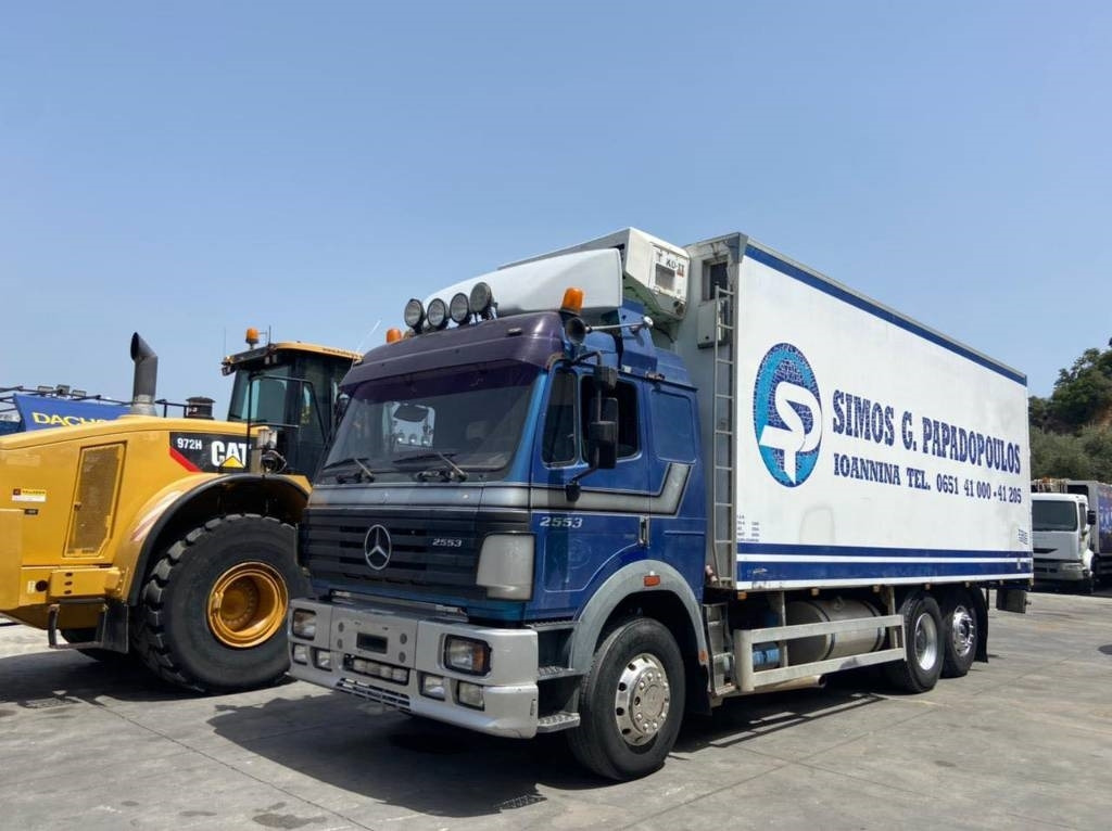 Mercedes-Benz 2553L - Φορτηγό ψυγείο: φωτογραφία 2 Mercedes-Benz 2553L - Φορτηγό ψυγείο: φωτογραφία 2