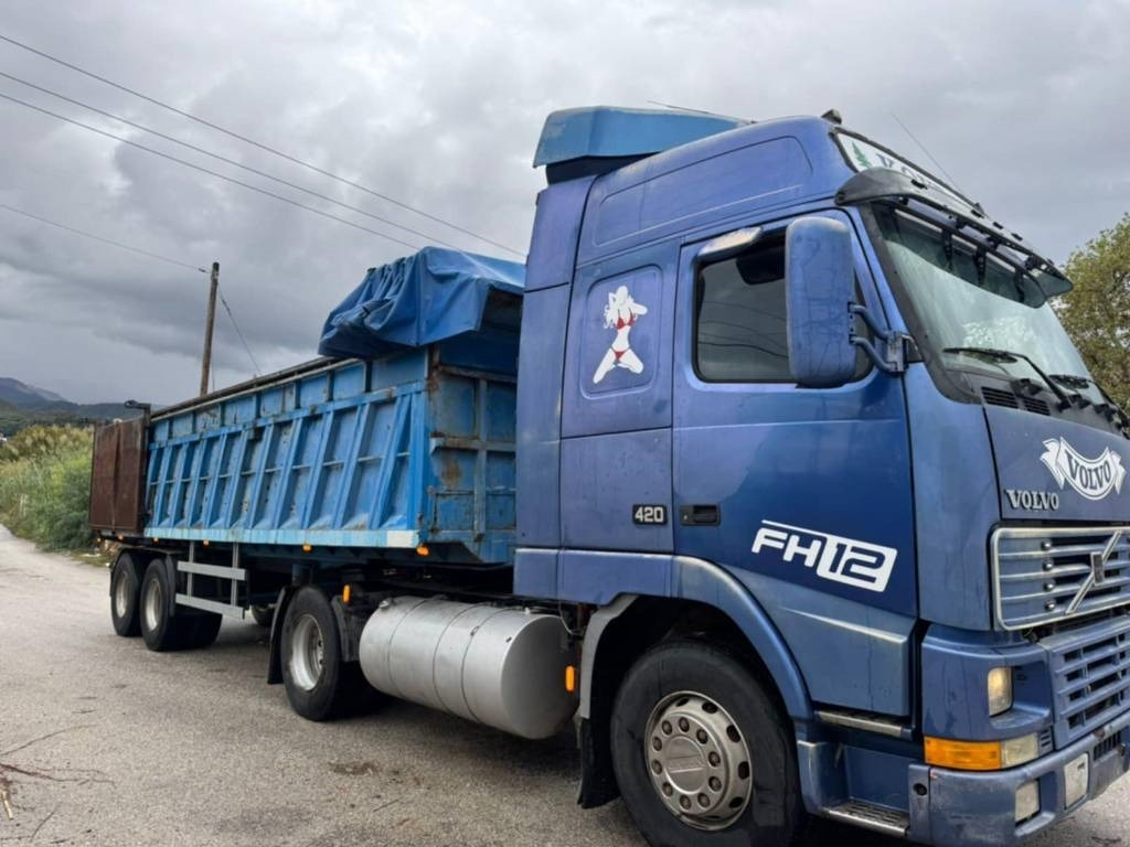 Volvo FH 12 420 - Φορτηγό ανατρεπόμενο: φωτογραφία 2 Volvo FH 12 420 - Φορτηγό ανατρεπόμενο: φωτογραφία 2