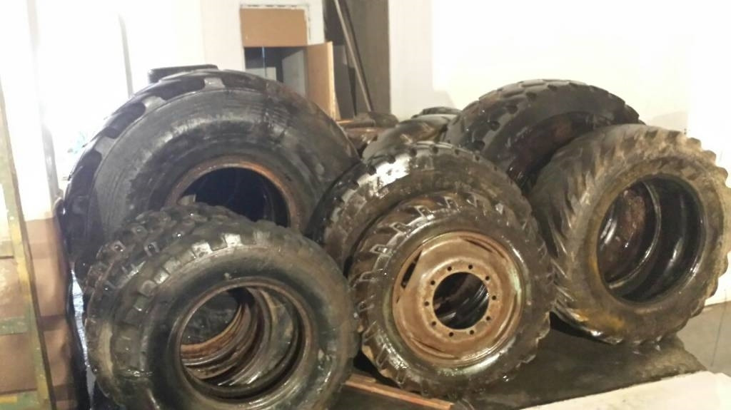 ΕΛΑΣΤΙΚΑ - Ελαστικό για Κατασκευή μηχανήματα: φωτογραφία 3 ΕΛΑΣΤΙΚΑ - Ελαστικό για Κατασκευή μηχανήματα: φωτογραφία 3