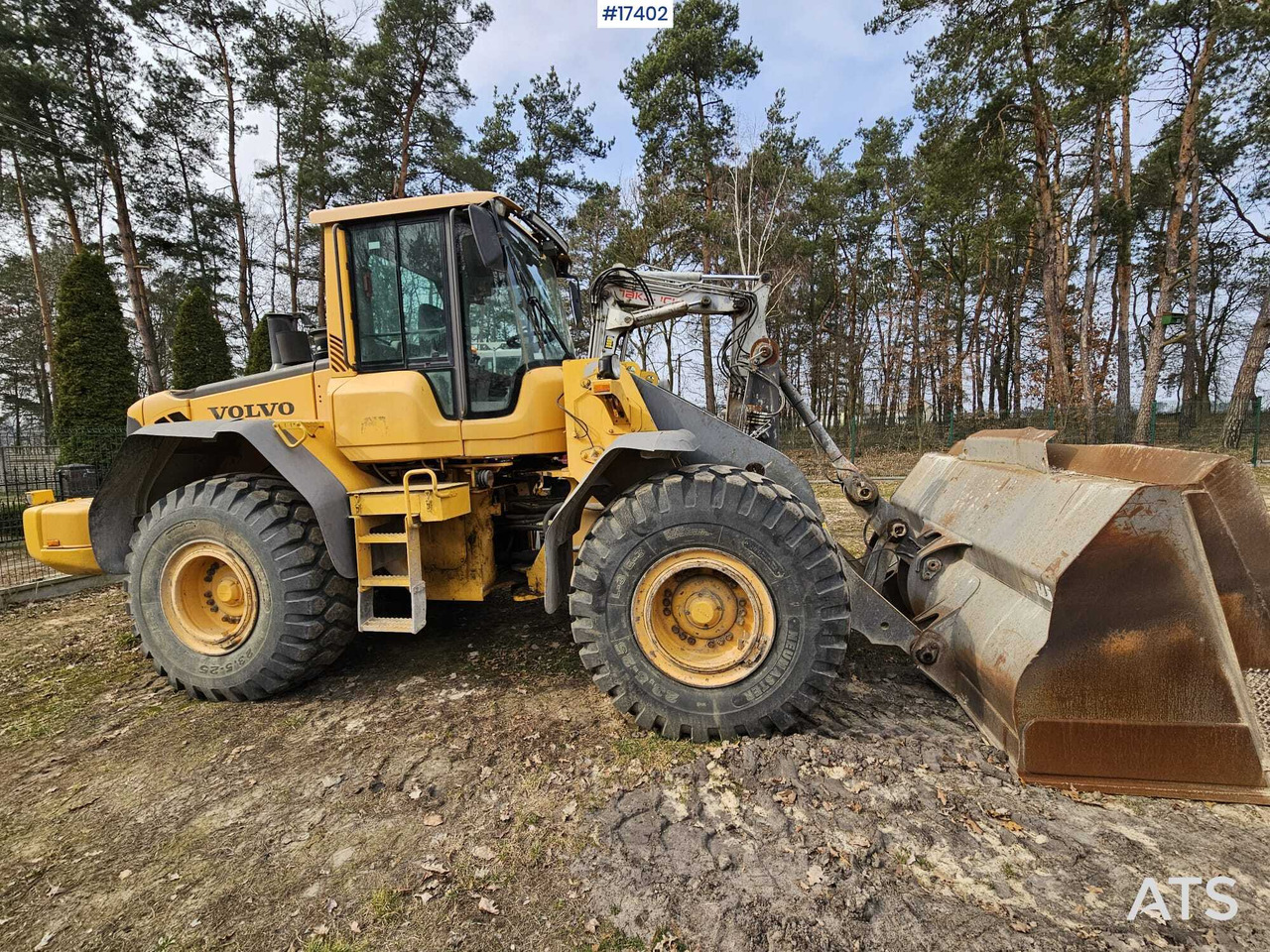 2011 Volvo L120F - Ελαστιχοφόρος φορτωτής: φωτογραφία 1 2011 Volvo L120F - Ελαστιχοφόρος φορτωτής: φωτογραφία 1