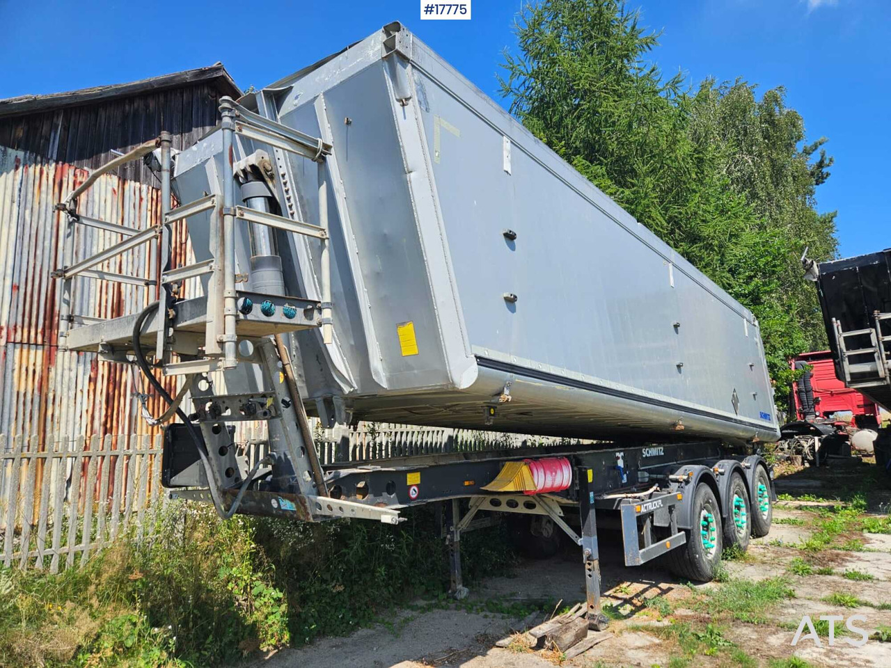 2013 Schmitz SKI 24 - Επικαθήμενο ανατρεπόμενο: φωτογραφία 1 2013 Schmitz SKI 24 - Επικαθήμενο ανατρεπόμενο: φωτογραφία 1