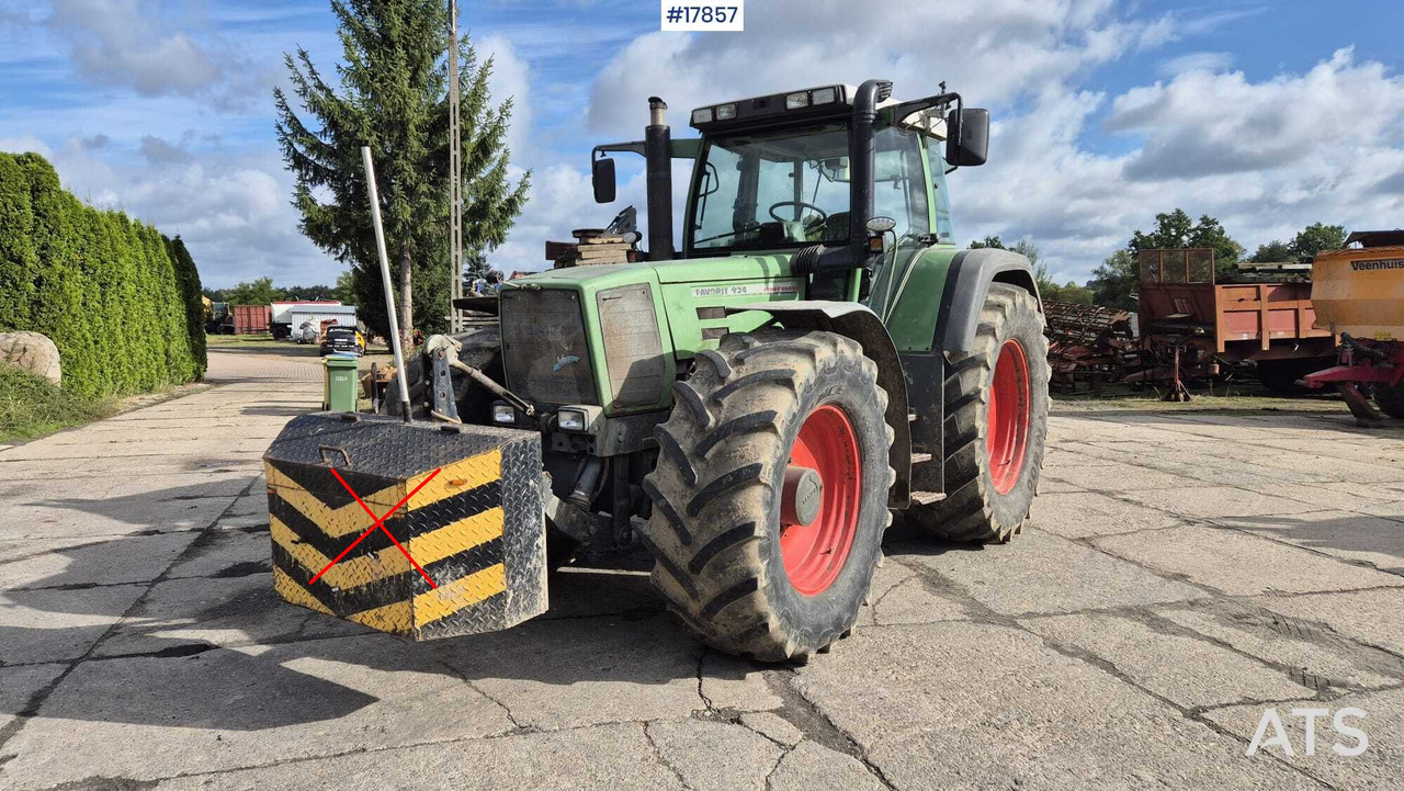 FENDT VARIO FAVORIT 924 agricultural tractor (1999) - Τρακτέρ: φωτογραφία 3 FENDT VARIO FAVORIT 924 agricultural tractor (1999) - Τρακτέρ: φωτογραφία 3