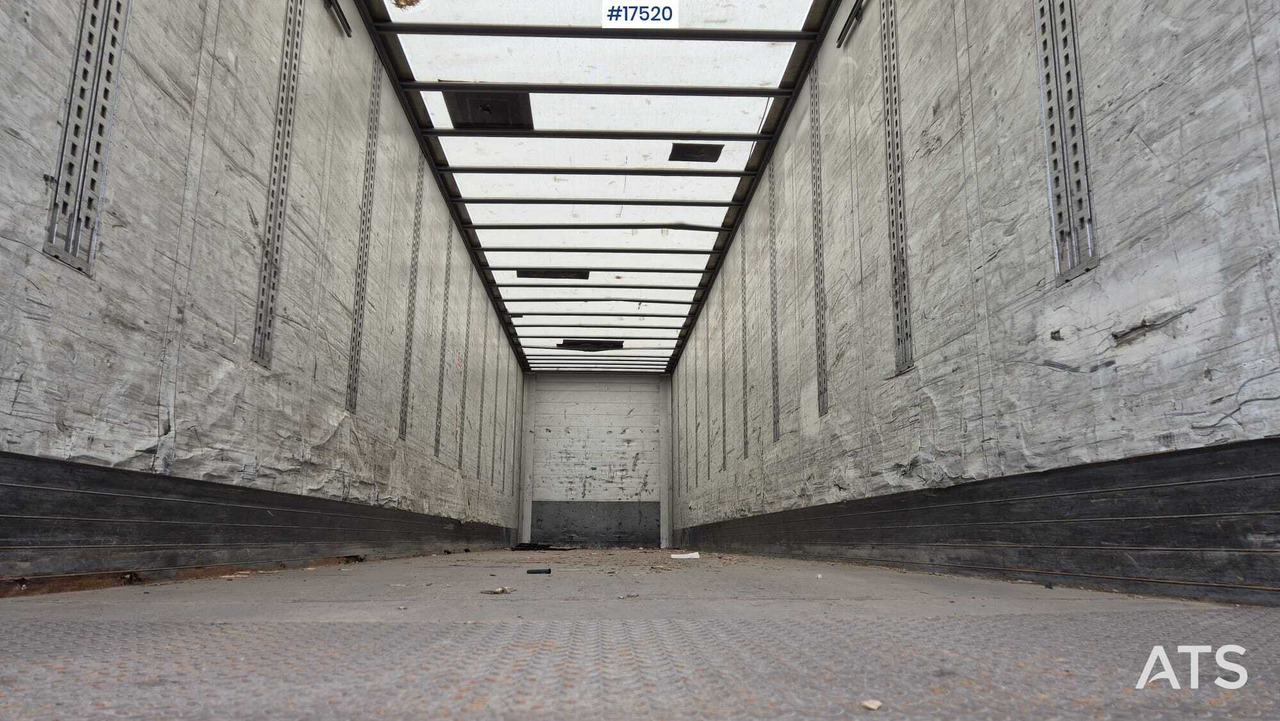 Semi-trailer truck, isothermal SCHMITZ CARGOBULL AG / SKO 24 (2008) - Επικαθήμενο κουρτίνα: φωτογραφία 4 Semi-trailer truck, isothermal SCHMITZ CARGOBULL AG / SKO 24 (2008) - Επικαθήμενο κουρτίνα: φωτογραφία 4