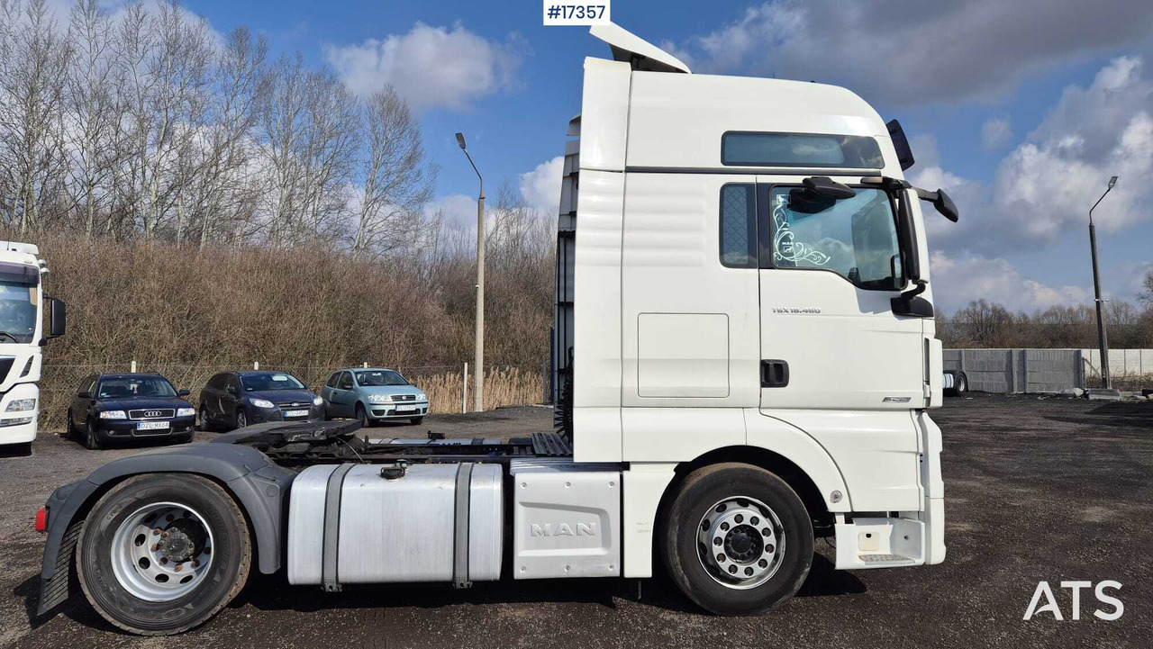 Truck tractor MAN TGX 18.460 EfficientLine 2 (2017) - Τράκτορας: φωτογραφία 4 Truck tractor MAN TGX 18.460 EfficientLine 2 (2017) - Τράκτορας: φωτογραφία 4