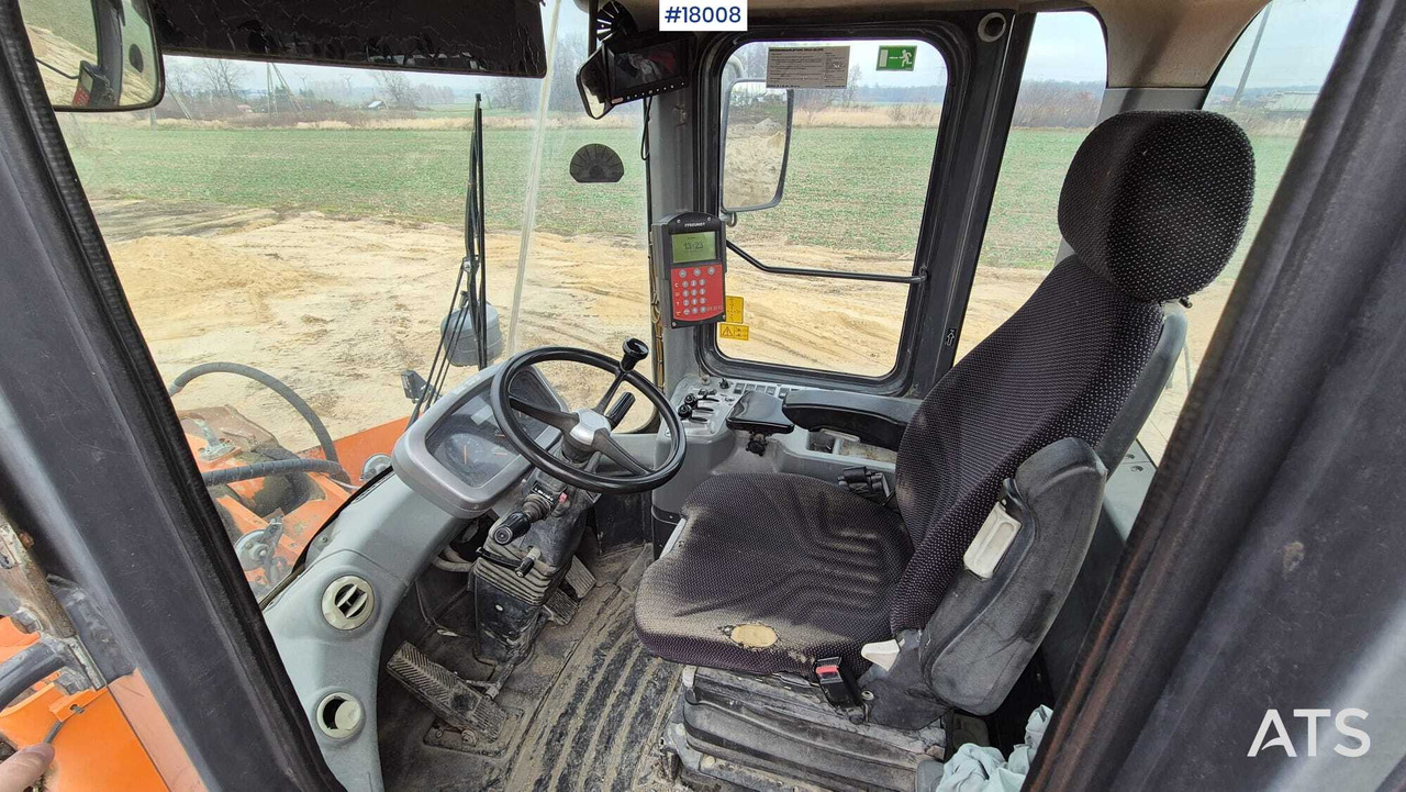 Leasing Wheel loader DOOSAN DL250 (2012) + weight Wheel loader DOOSAN DL250 (2012) + weight: φωτογραφία 15 Leasing Wheel loader DOOSAN DL250 (2012) + weight Wheel loader DOOSAN DL250 (2012) + weight: φωτογραφία 15