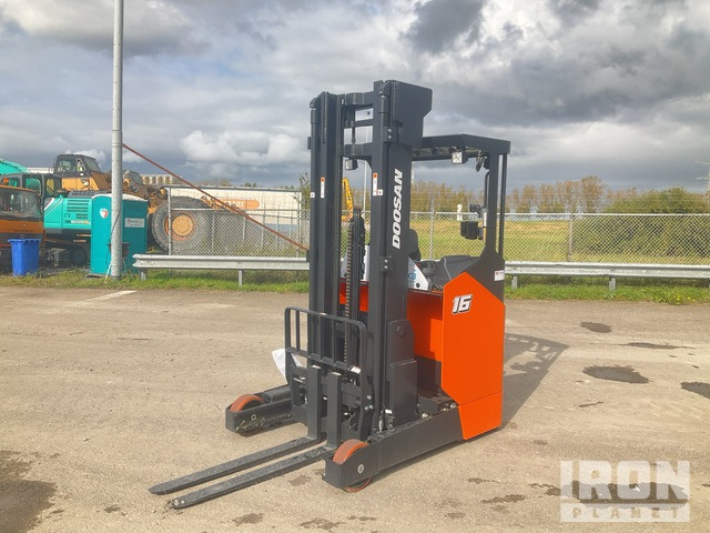 2024 Doosan BR16JW-9 MAST - FFT, MFH 6500, OAL (Unused) Reach Truck - Ανυψωτικό στενών δρόμων: φωτογραφία 1 2024 Doosan BR16JW-9 MAST - FFT, MFH 6500, OAL (Unused) Reach Truck - Ανυψωτικό στενών δρόμων: φωτογραφία 1