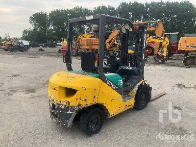 KOMATSU FT25T-16 2350 kg (Inoperable) - Περονοφόρο όχημα: φωτογραφία 3 KOMATSU FT25T-16 2350 kg (Inoperable) - Περονοφόρο όχημα: φωτογραφία 3