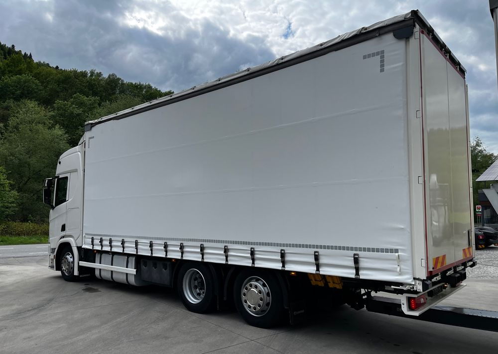 Scania R410 // 2018 // Retarder // Tandem 7.7+7.7 // Przyczepa Krone // Oś podnosozna // - Φορτηγό μουσαμάς: φωτογραφία 5 Scania R410 // 2018 // Retarder // Tandem 7.7+7.7 // Przyczepa Krone // Oś podnosozna // - Φορτηγό μουσαμάς: φωτογραφία 5