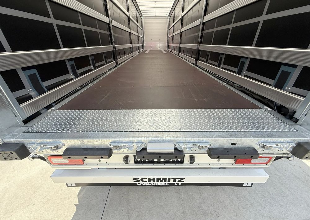 Καινούριο Επικαθήμενο κουρτίνα Schmitz Cargobull VARIOS + SKRZYNKA: φωτογραφία 16