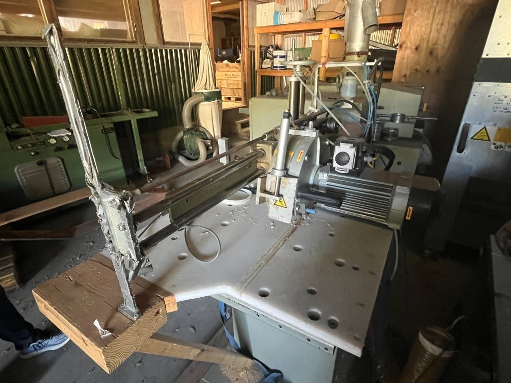 Annet GRAULE QNF Crosscut saw with TigerStop TS 4.8 L Au - Εργαλειομηχανή: φωτογραφία 5 Annet GRAULE QNF Crosscut saw with TigerStop TS 4.8 L Au - Εργαλειομηχανή: φωτογραφία 5
