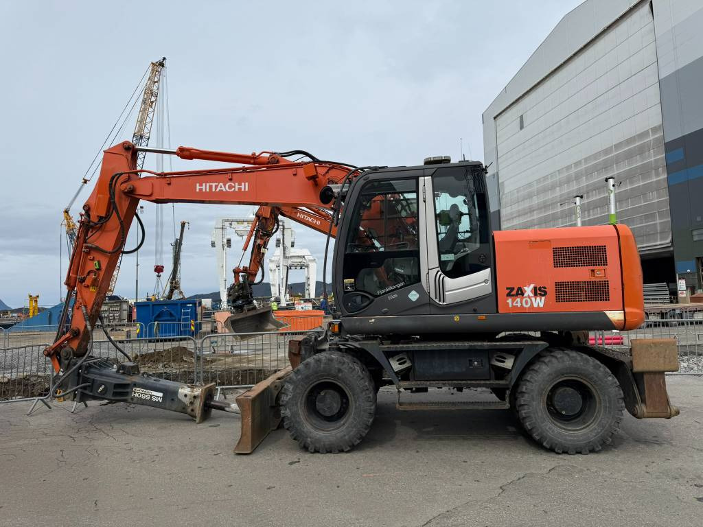 Hitachi ZX 140 W-3 - Τροχοφόρος εκσκαφέας: φωτογραφία 4 Hitachi ZX 140 W-3 - Τροχοφόρος εκσκαφέας: φωτογραφία 4