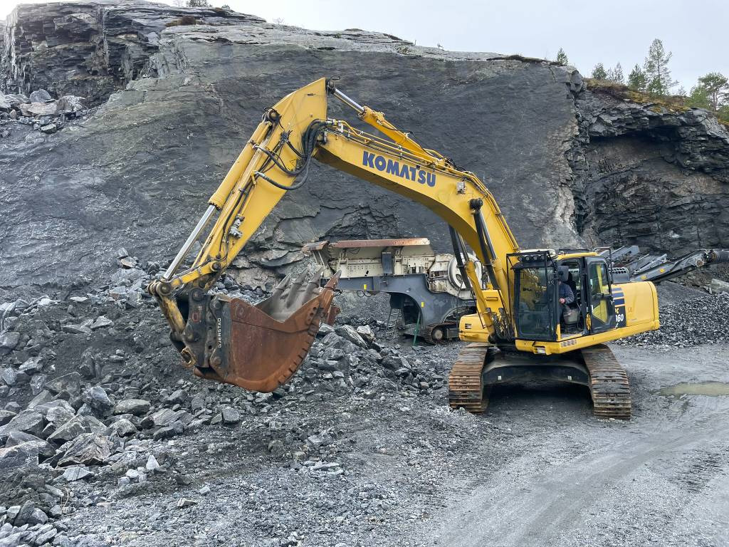 Komatsu PC 360 LC-10 - Ερπυστριοφόρος εκσκαφέας: φωτογραφία 1 Komatsu PC 360 LC-10 - Ερπυστριοφόρος εκσκαφέας: φωτογραφία 1