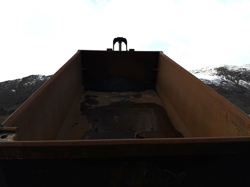 Φορτηγό ανατρεπόμενο Volvo FH 16 550 6x2: φωτογραφία 39 Φορτηγό ανατρεπόμενο Volvo FH 16 550 6x2: φωτογραφία 39