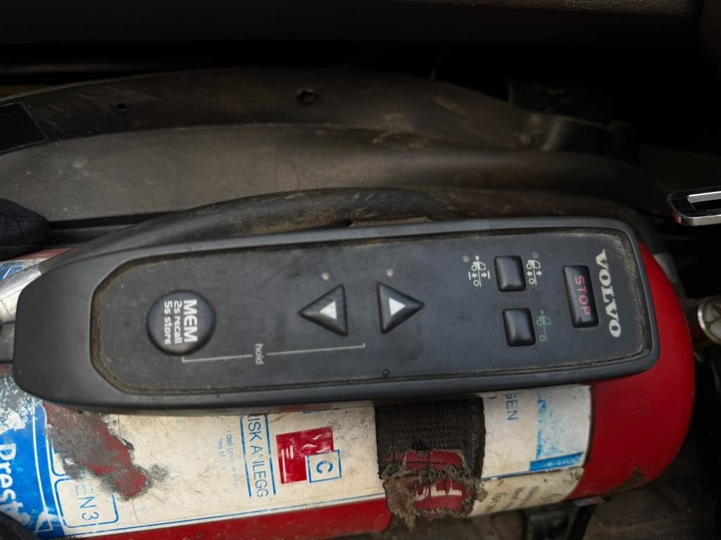 Φορτηγό ανατρεπόμενο Volvo FH 16 550 6x2: φωτογραφία 26 Φορτηγό ανατρεπόμενο Volvo FH 16 550 6x2: φωτογραφία 26