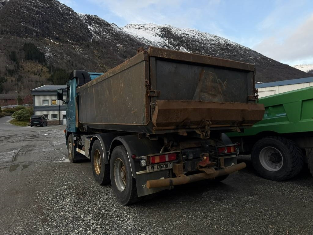 Φορτηγό ανατρεπόμενο Volvo FH 16 550 6x2: φωτογραφία 7 Φορτηγό ανατρεπόμενο Volvo FH 16 550 6x2: φωτογραφία 7