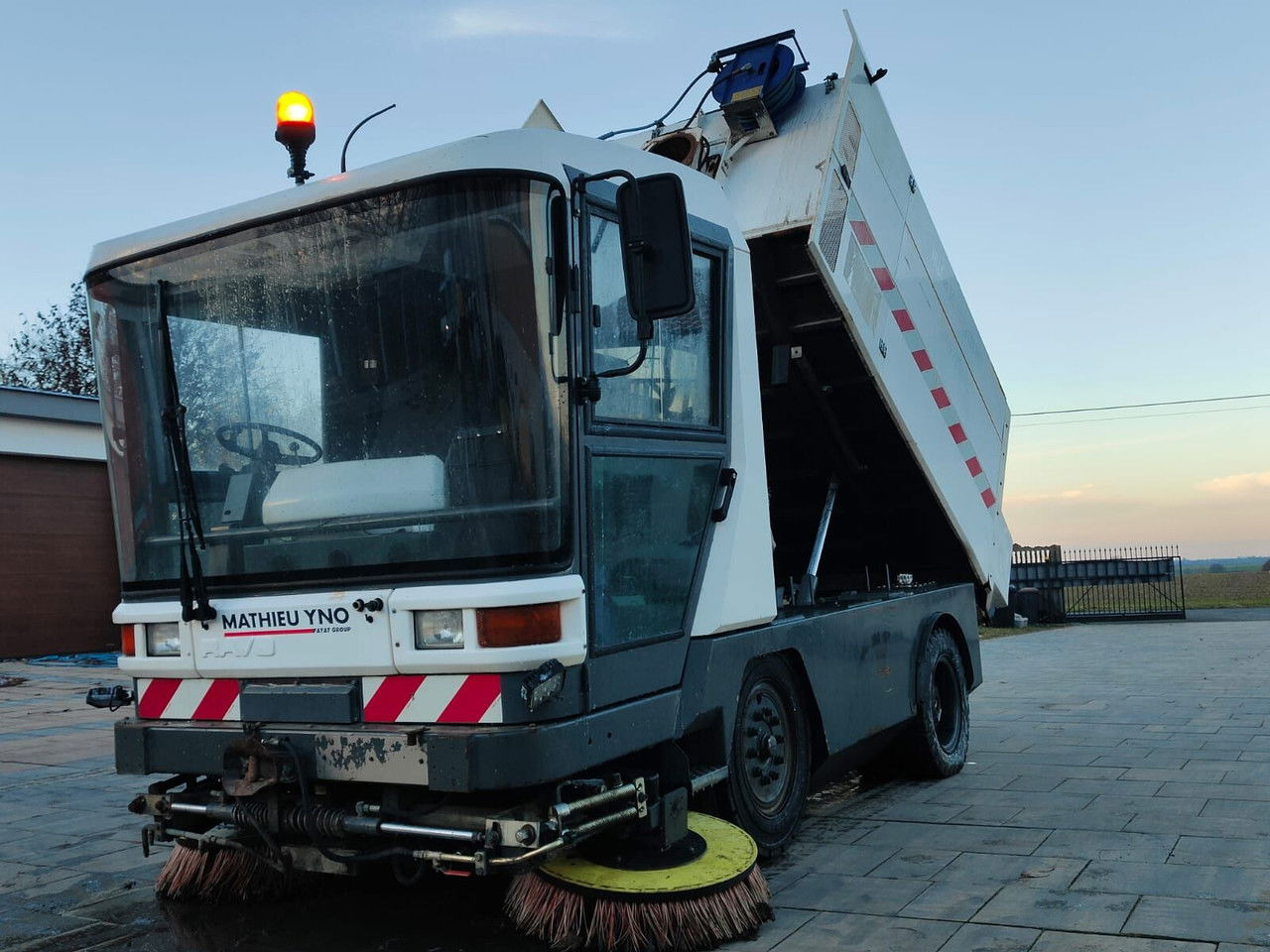 Diversen Yno Ravo 5002 530 C 540 NA CZĘŚCI Mathieu Yno Ravo 5002 530 C 540 NA CZ - Σάρωθρο δρόμων: φωτογραφία 3 Diversen Yno Ravo 5002 530 C 540 NA CZĘŚCI Mathieu Yno Ravo 5002 530 C 540 NA CZ - Σάρωθρο δρόμων: φωτογραφία 3
