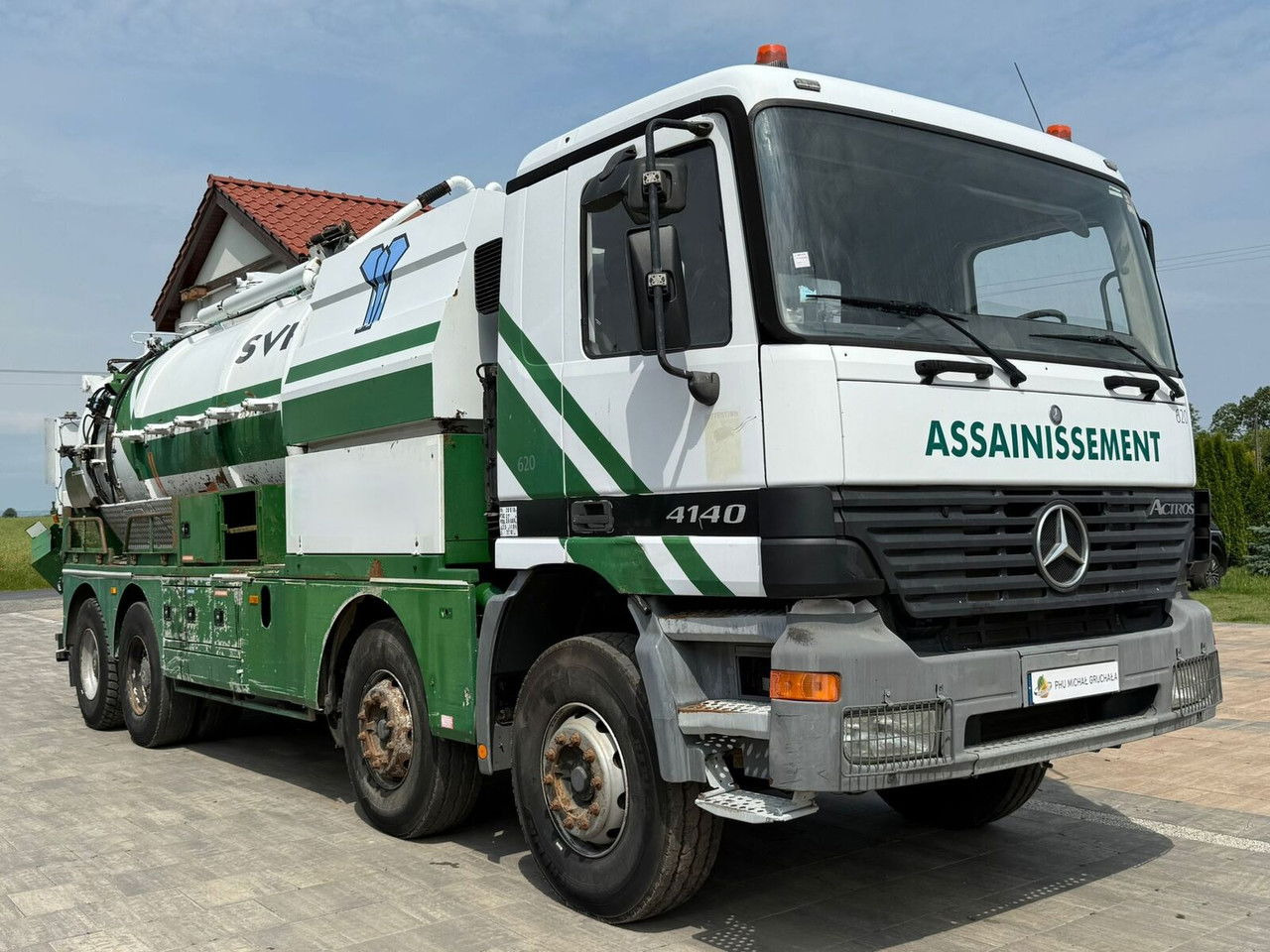 Mercedes-Benz Actros 4140 8x4 Wóz Asenizacyjny Beczkowóz 16500 Litrów - Όχημα εκκένωσης βόθρων: φωτογραφία 1 Mercedes-Benz Actros 4140 8x4 Wóz Asenizacyjny Beczkowóz 16500 Litrów - Όχημα εκκένωσης βόθρων: φωτογραφία 1