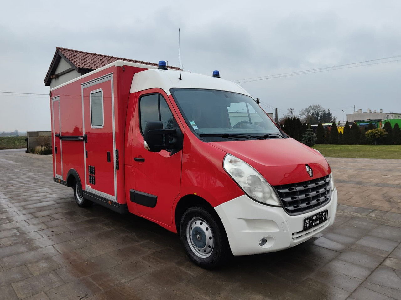 Renault Master Karetka Ambulans pogotowie kontenerowe Kamper - Ασθενοφόρο: φωτογραφία 1 Renault Master Karetka Ambulans pogotowie kontenerowe Kamper - Ασθενοφόρο: φωτογραφία 1