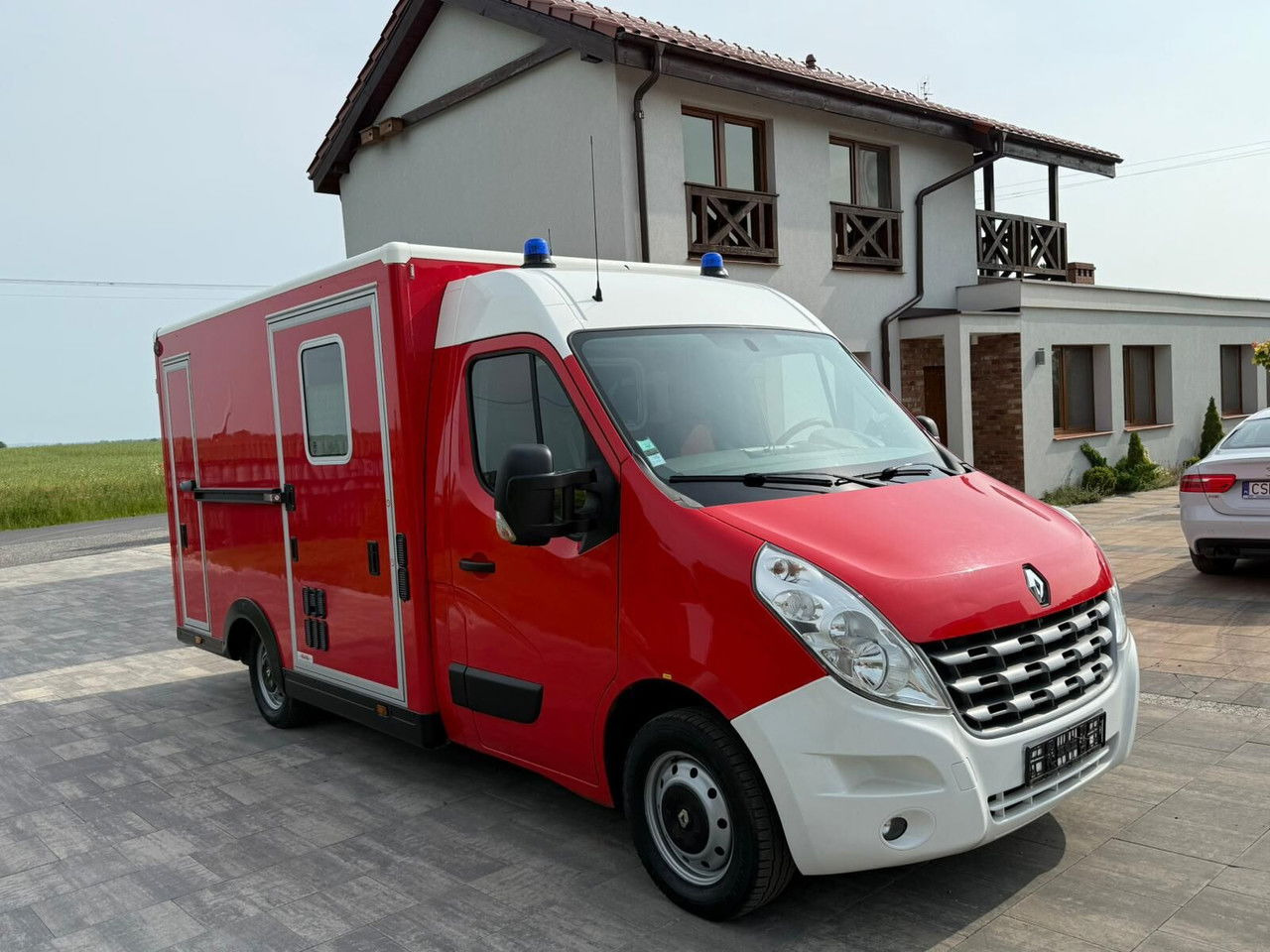 Renault Master Karetka Ambulans pogotowie kontenerowe - Ασθενοφόρο: φωτογραφία 1 Renault Master Karetka Ambulans pogotowie kontenerowe - Ασθενοφόρο: φωτογραφία 1