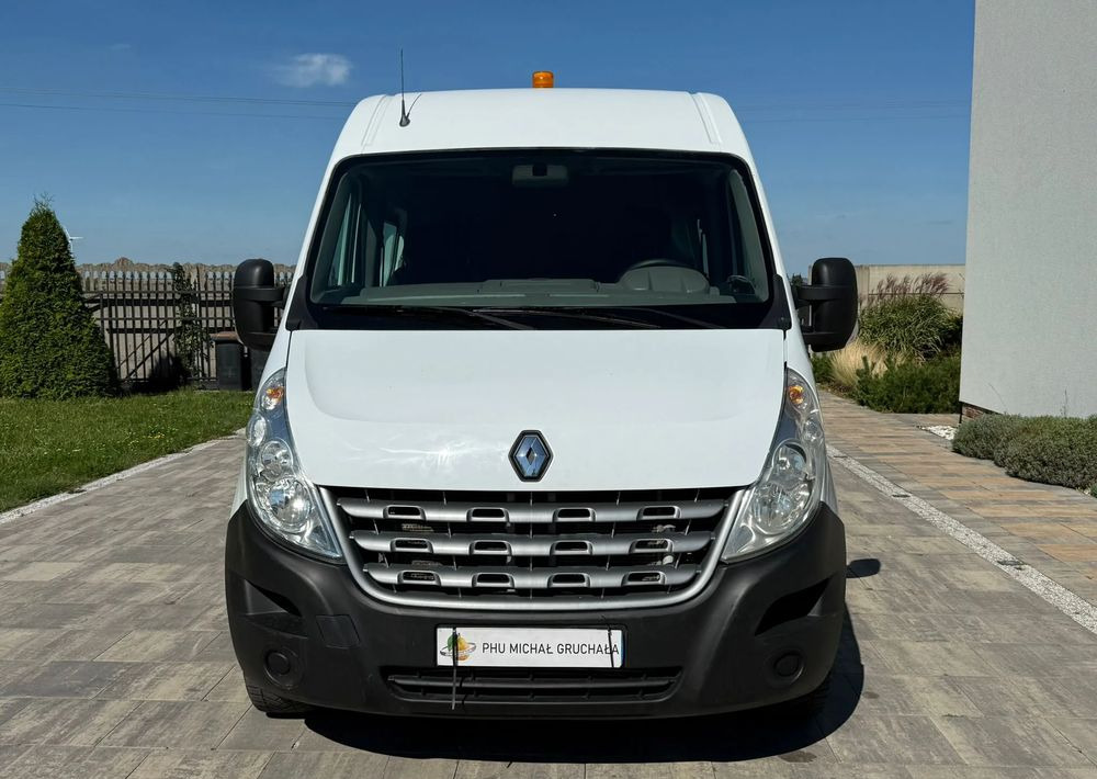 Renault Master - Διπλοκάμπινο ελαφρύ επαγγελματικό: φωτογραφία 2 Renault Master - Διπλοκάμπινο ελαφρύ επαγγελματικό: φωτογραφία 2