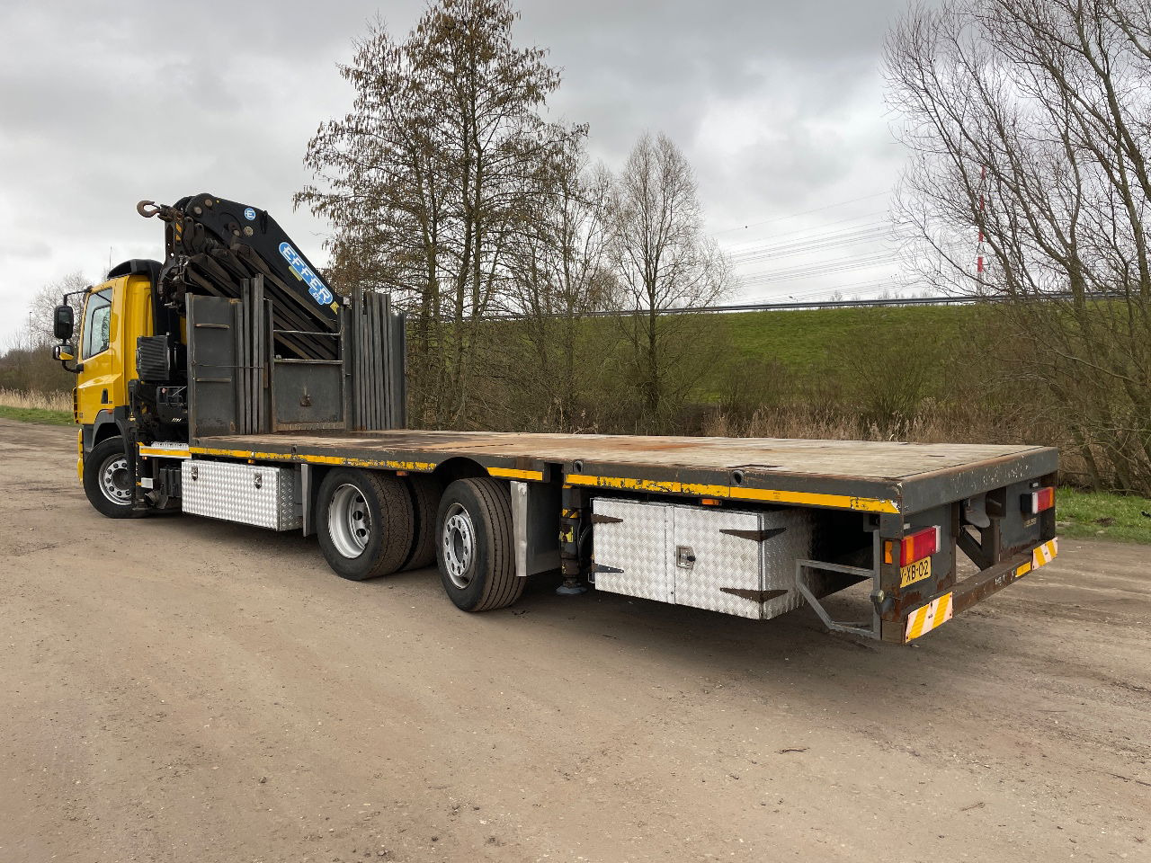DAF 85.410 Met Effer 470 6s laadkraan ladekran loadercrane crane palfinger hiab fassi - Φορτηγό με γερανό: φωτογραφία 3 DAF 85.410 Met Effer 470 6s laadkraan ladekran loadercrane crane palfinger hiab fassi - Φορτηγό με γερανό: φωτογραφία 3