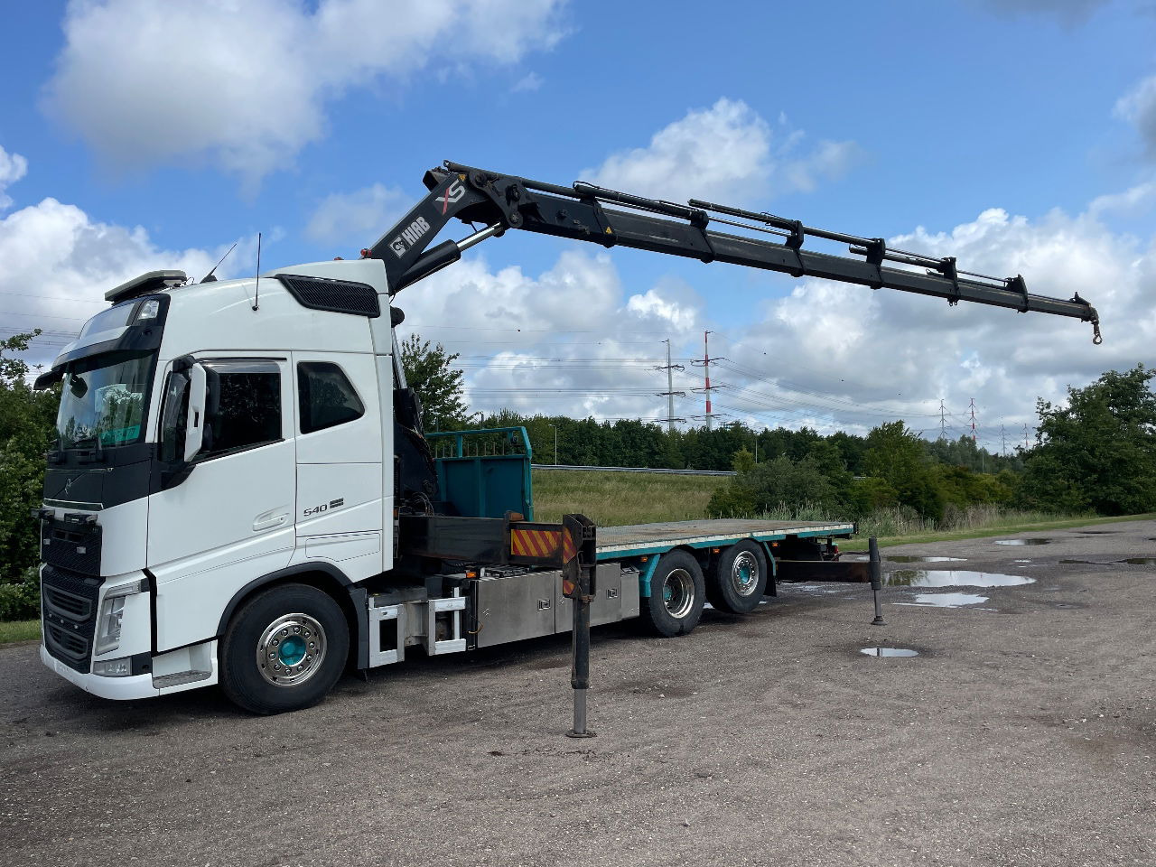 Volvo FH 13.540 FH 540 with hiab 477 e6 with remote - Φορτηγό με γερανό: φωτογραφία 1 Volvo FH 13.540 FH 540 with hiab 477 e6 with remote - Φορτηγό με γερανό: φωτογραφία 1