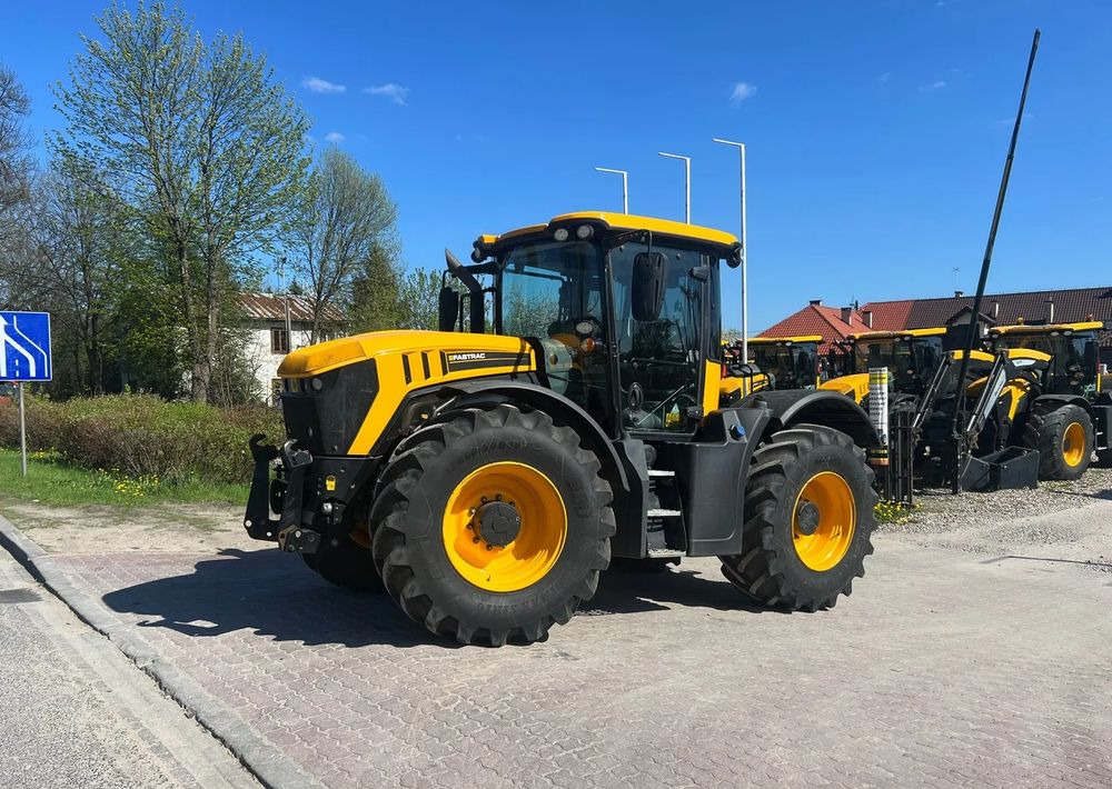 JCB JCB Fastrac 4220 Trimble - Τρακτέρ: φωτογραφία 1 JCB JCB Fastrac 4220 Trimble - Τρακτέρ: φωτογραφία 1
