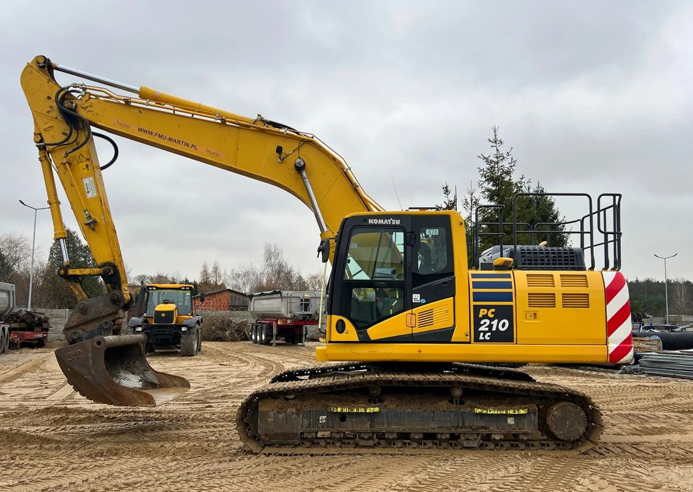 Ερπυστριοφόρος εκσκαφέας Komatsu PC 210LC: φωτογραφία 15