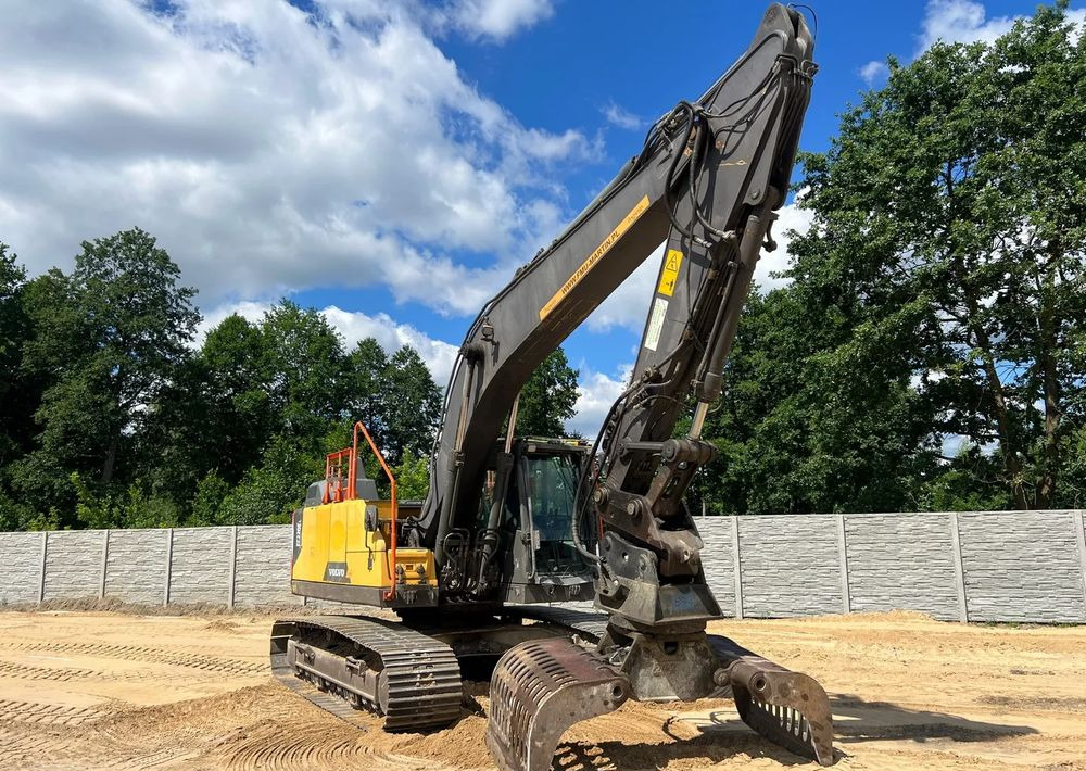 Volvo EC220 DL - Ερπυστριοφόρος εκσκαφέας: φωτογραφία 2 Volvo EC220 DL - Ερπυστριοφόρος εκσκαφέας: φωτογραφία 2