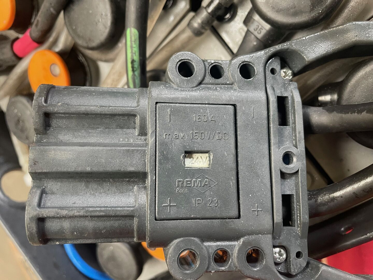 Hawker 24 Volt I 3 PZS 375 - Συσσωρευτής για Ανυψωτικό μηχάνημα: φωτογραφία 4 Hawker 24 Volt I 3 PZS 375 - Συσσωρευτής για Ανυψωτικό μηχάνημα: φωτογραφία 4