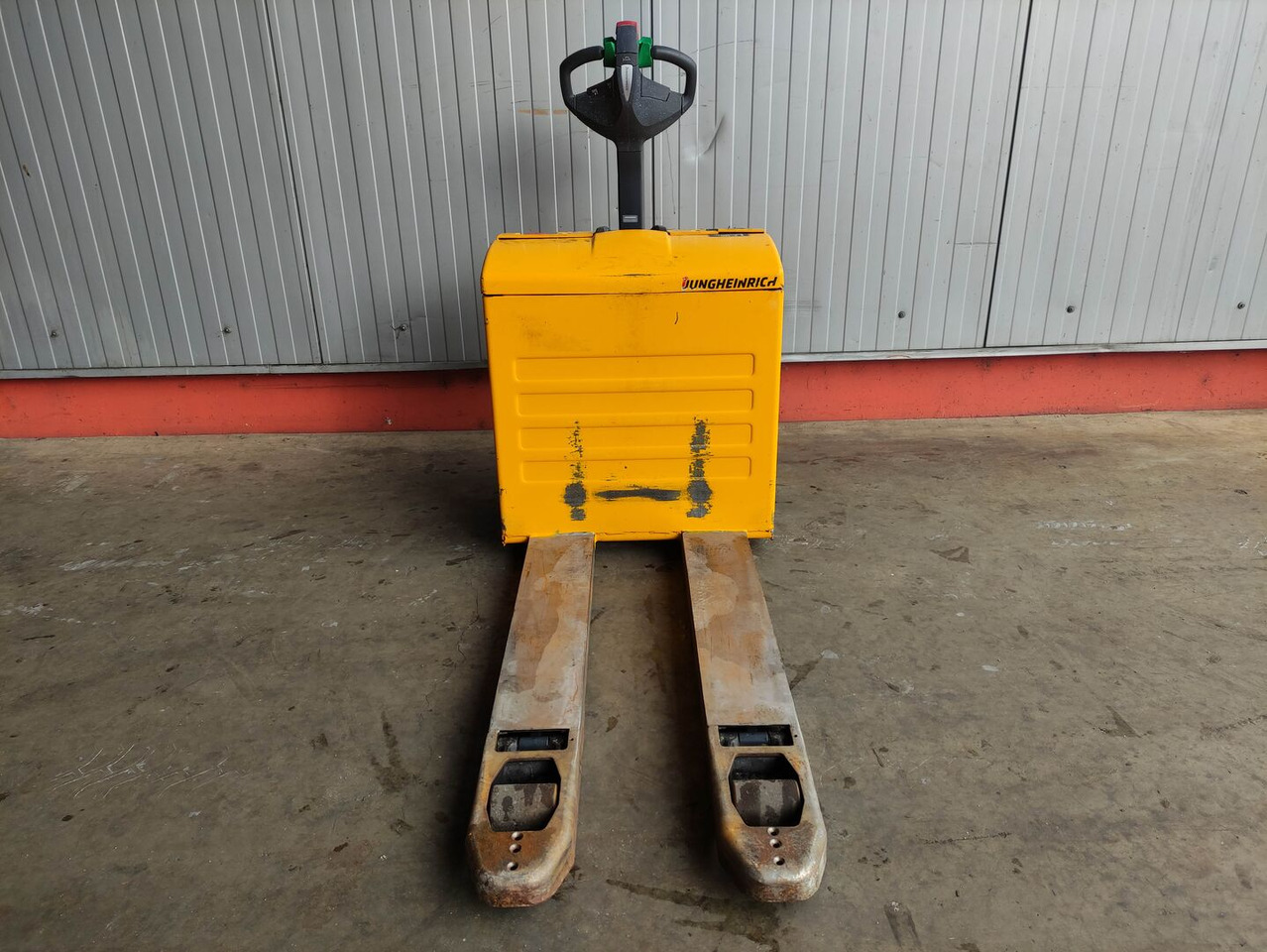 Jungheinrich EJE 120 - Παλετοφόρο: φωτογραφία 3 Jungheinrich EJE 120 - Παλετοφόρο: φωτογραφία 3