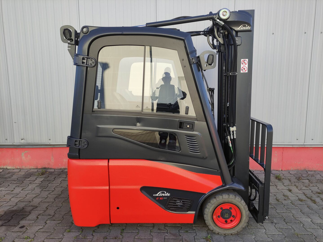 Linde E16-02-386 EVO - Ηλεκτροκίνητο περονοφόρο: φωτογραφία 2 Linde E16-02-386 EVO - Ηλεκτροκίνητο περονοφόρο: φωτογραφία 2