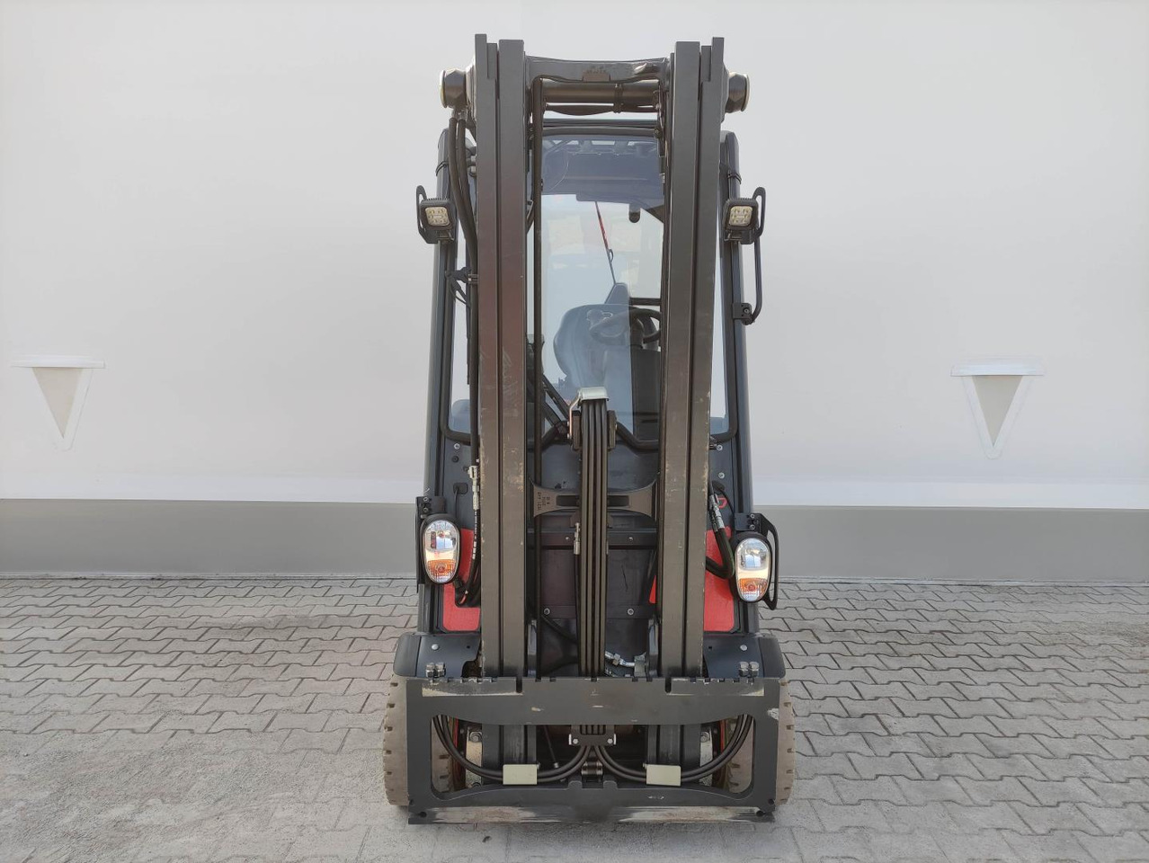 Linde E20PH-02-EVO-386 - Ηλεκτροκίνητο περονοφόρο: φωτογραφία 3 Linde E20PH-02-EVO-386 - Ηλεκτροκίνητο περονοφόρο: φωτογραφία 3