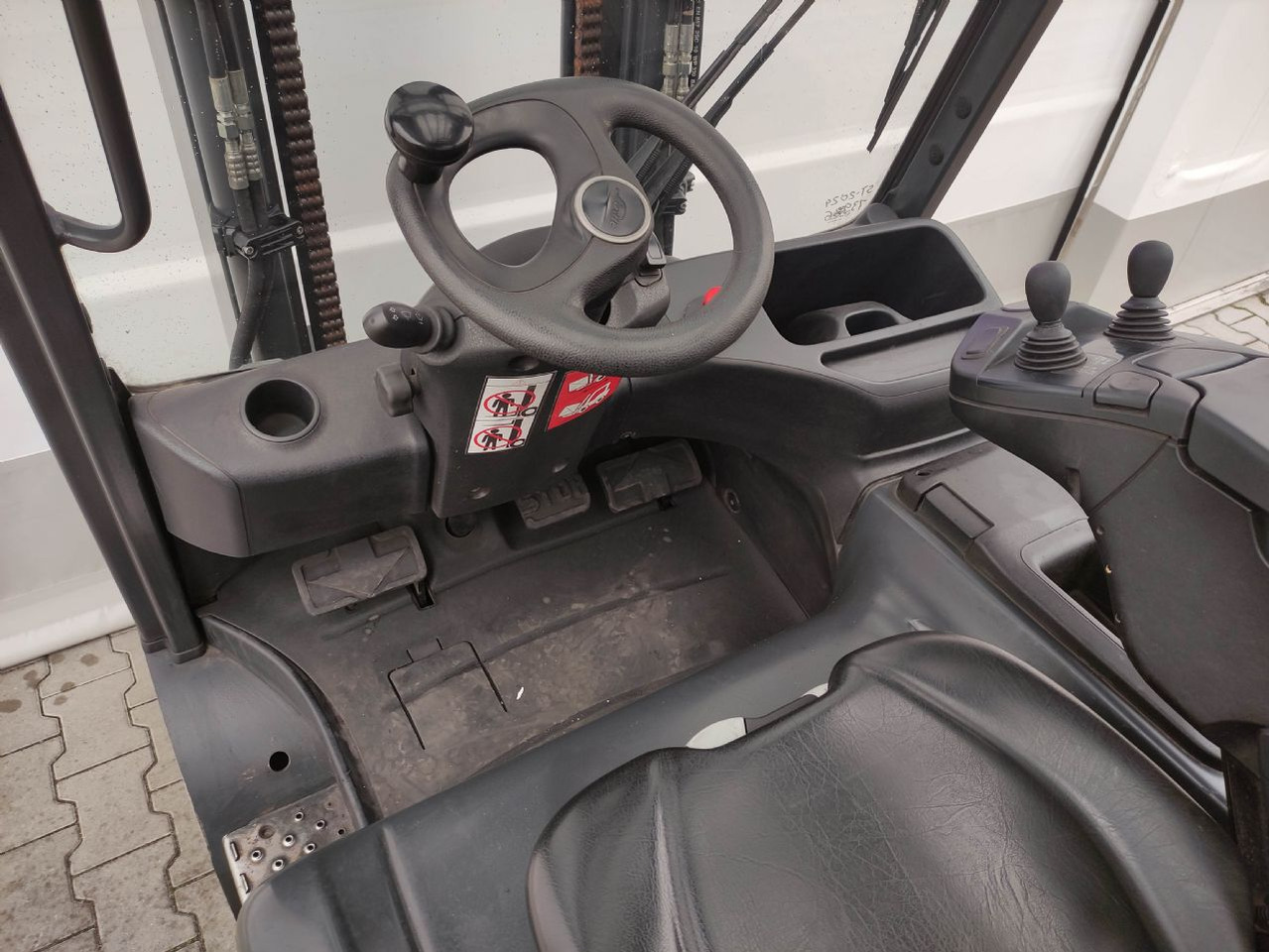 Linde E30-01-387 - Ηλεκτροκίνητο περονοφόρο: φωτογραφία 5 Linde E30-01-387 - Ηλεκτροκίνητο περονοφόρο: φωτογραφία 5