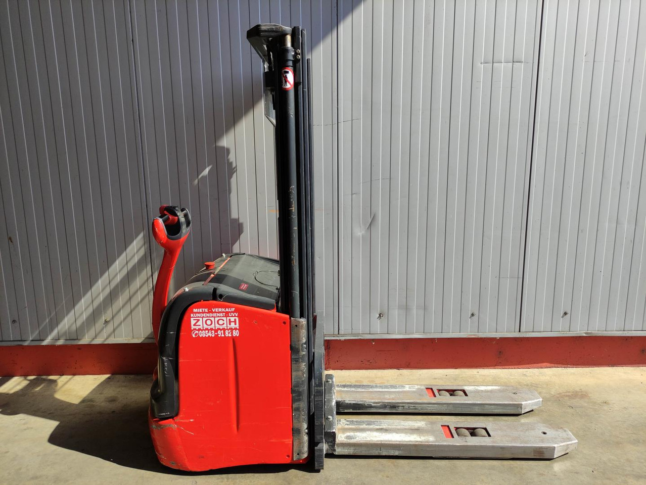 Linde L14-372 - Μηχάνημα στοίβαξης: φωτογραφία 2 Linde L14-372 - Μηχάνημα στοίβαξης: φωτογραφία 2