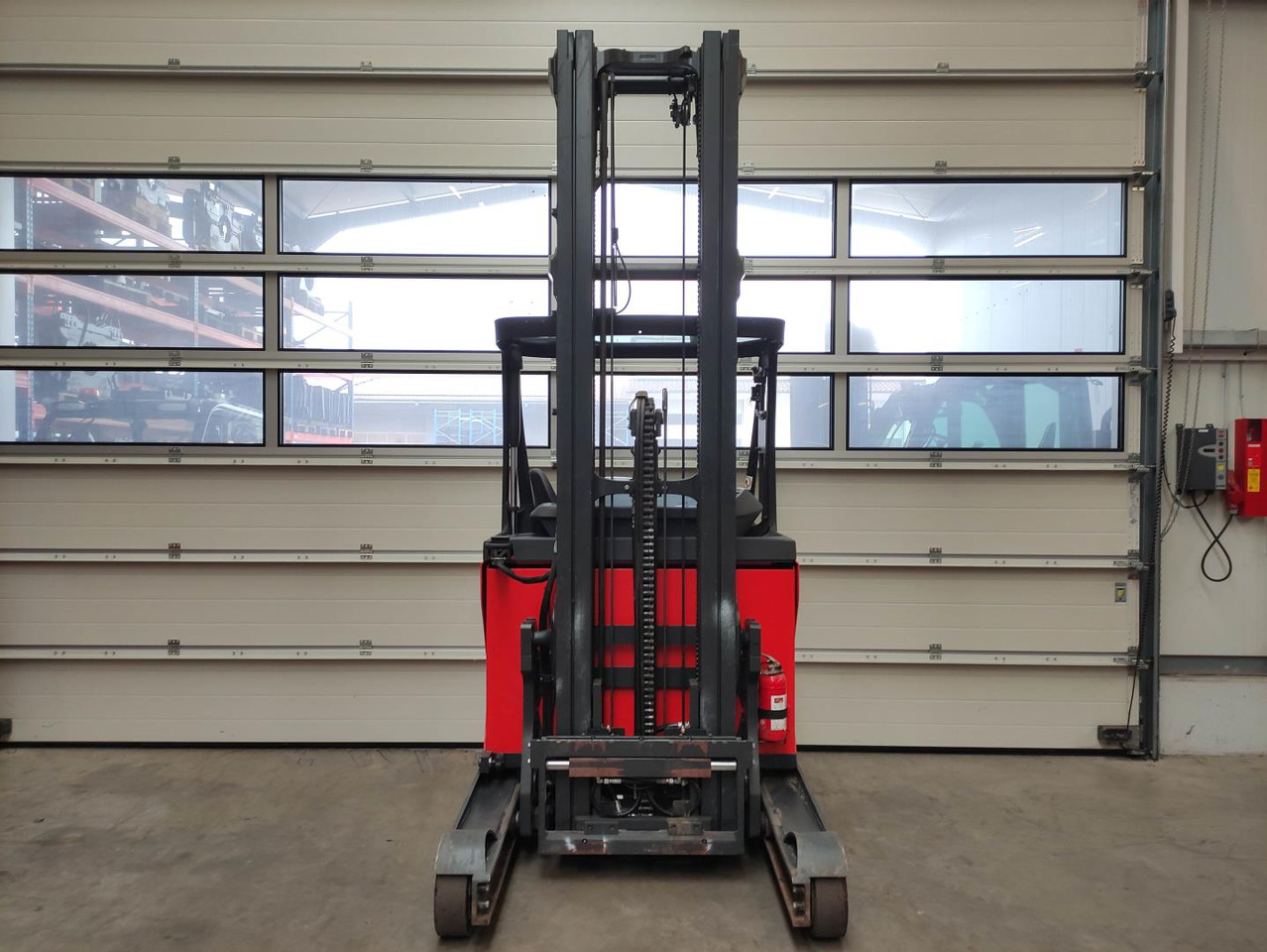 Linde R12B-01-1120 - Ανυψωτικό στενών δρόμων: φωτογραφία 3 Linde R12B-01-1120 - Ανυψωτικό στενών δρόμων: φωτογραφία 3