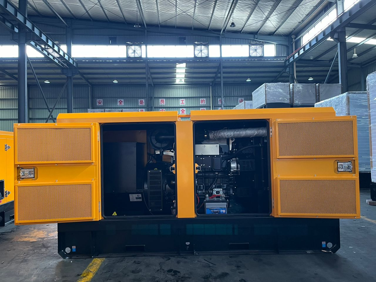 HELVETICA POWER HP100S1ASR 100KVA / 125 KW Diesel Stromgenerator - Βιομηχανική γεννήτρια: φωτογραφία 2 HELVETICA POWER HP100S1ASR 100KVA / 125 KW Diesel Stromgenerator - Βιομηχανική γεννήτρια: φωτογραφία 2