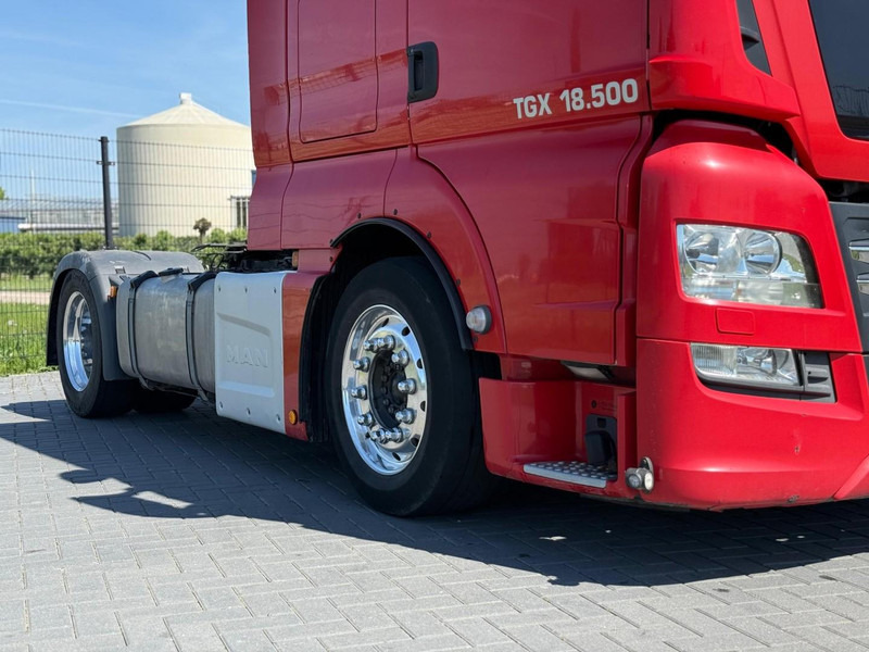 MAN 18.500 FULL AIR, ALCOA, TV, INVERTER, MICROWAVE, TOP. - Τράκτορας: φωτογραφία 4 MAN 18.500 FULL AIR, ALCOA, TV, INVERTER, MICROWAVE, TOP. - Τράκτορας: φωτογραφία 4