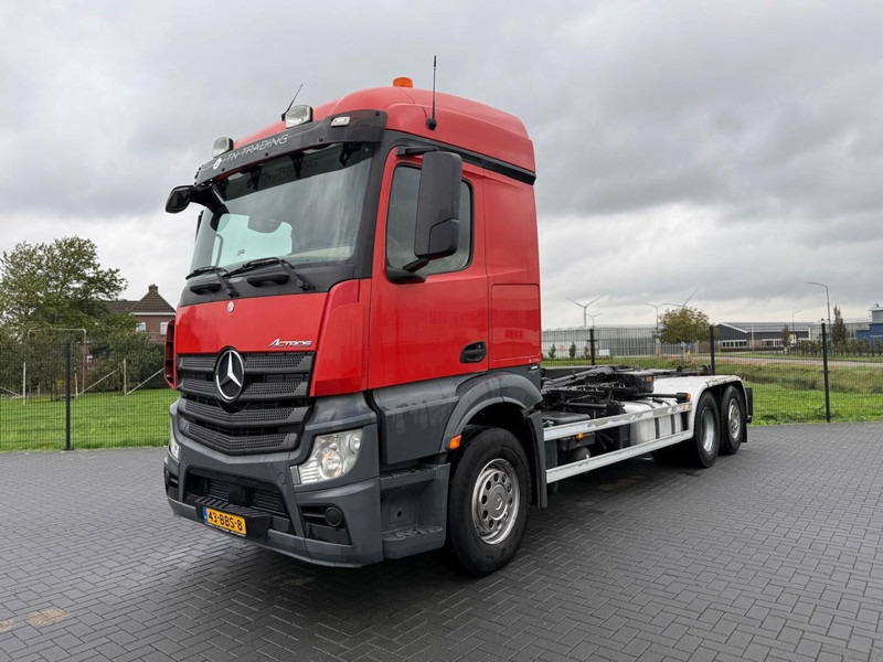 Mercedes-Benz ACTROS HAAKARM SYSTEEM, GOEDE STAAT, OMVORMER, 616.802 KM. - Φορτηγό φόρτωσης γάντζου: φωτογραφία 3 Mercedes-Benz ACTROS HAAKARM SYSTEEM, GOEDE STAAT, OMVORMER, 616.802 KM. - Φορτηγό φόρτωσης γάντζου: φωτογραφία 3