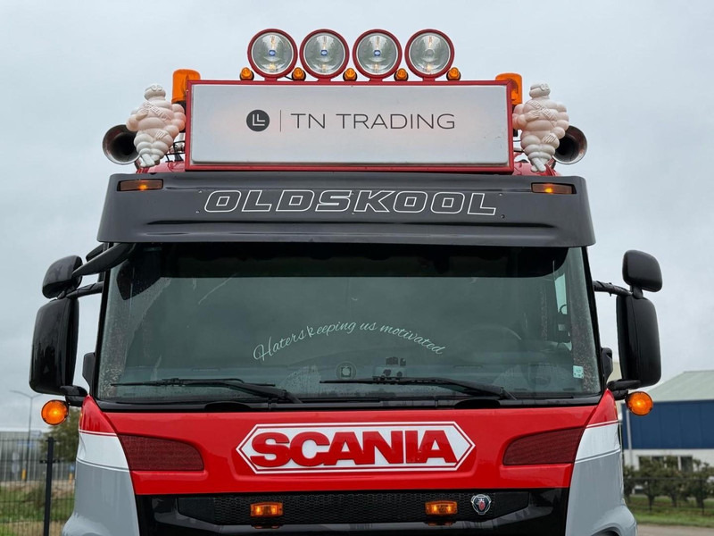 Scania R560 V8 SHOW, TOP, LEREN STOELEN, RETARDER, HANDGESCHAKELD. - Τράκτορας: φωτογραφία 4 Scania R560 V8 SHOW, TOP, LEREN STOELEN, RETARDER, HANDGESCHAKELD. - Τράκτορας: φωτογραφία 4