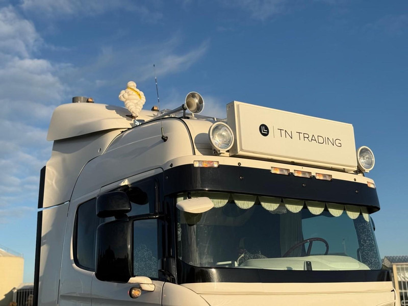 Scania R580 VOLLE SHOWTRUCK, VOLLUCHT, OPEN UITLAAT, INTERIEUR. - Τράκτορας: φωτογραφία 5 Scania R580 VOLLE SHOWTRUCK, VOLLUCHT, OPEN UITLAAT, INTERIEUR. - Τράκτορας: φωτογραφία 5