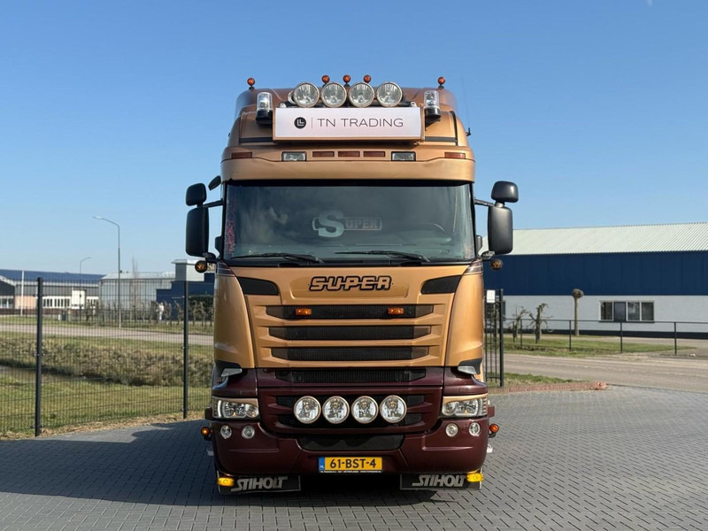 Scania R730 V8 V8, SHOWTRUCK VOLLUCHT, RETARDER, HYDRAULIEK, BOOGIE, ALU WIELEN, LEER. - Τράκτορας: φωτογραφία 4 Scania R730 V8 V8, SHOWTRUCK VOLLUCHT, RETARDER, HYDRAULIEK, BOOGIE, ALU WIELEN, LEER. - Τράκτορας: φωτογραφία 4