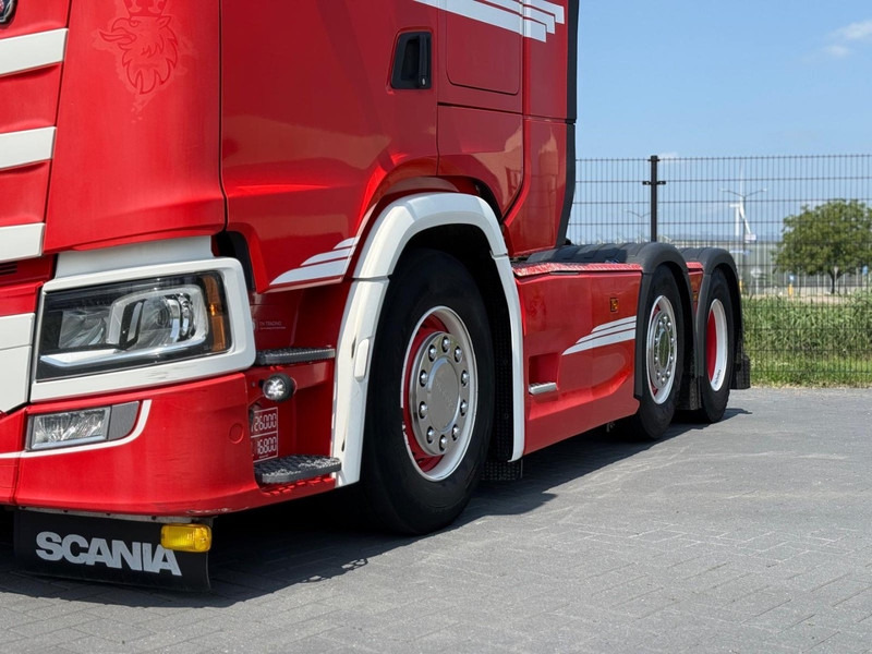 Scania S500 VOLLUCHT, GESTUURD, SHOWTRUCK, LEER. - Τράκτορας: φωτογραφία 4 Scania S500 VOLLUCHT, GESTUURD, SHOWTRUCK, LEER. - Τράκτορας: φωτογραφία 4